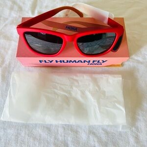 Hoka polarized glasses 👓! New with box